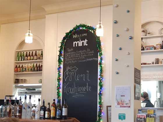 Mint Cafe & Restaurant