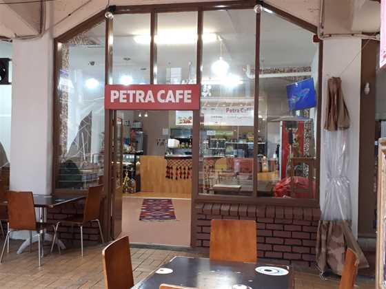 Petra Café