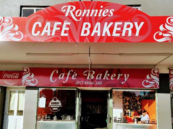 Ronnies Cafe Bakery