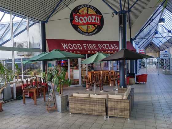 Scoozi Woodfire Pizza