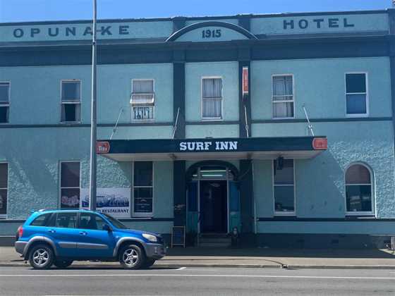 Surf Inn Bar, Restaurant ,accomodation And Bottle Store
