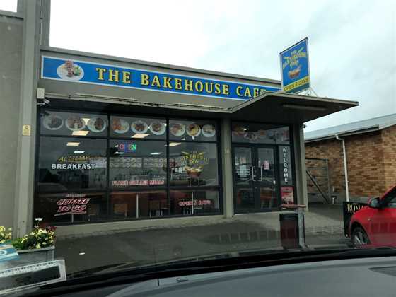The big Bakehouse Cafe TK