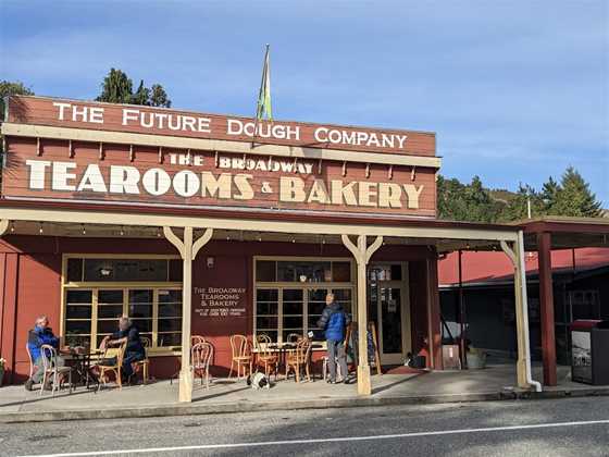The Broadway Tearooms & Bakery