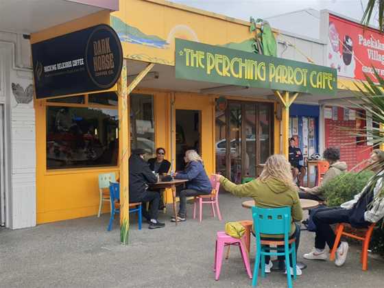 The Perching Parrot Cafe