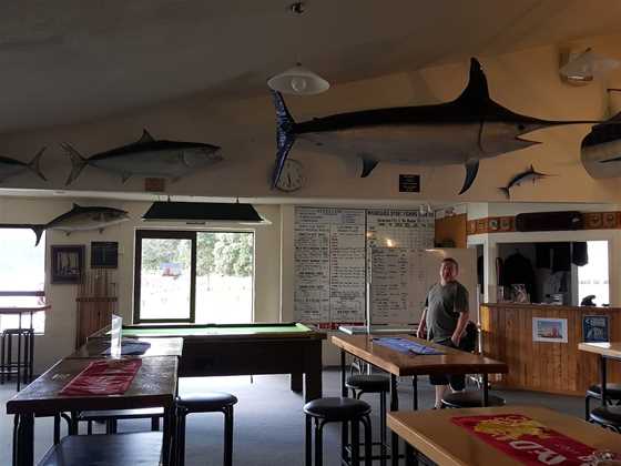 Whangaroa Sport Fishing Club Café & Bistro