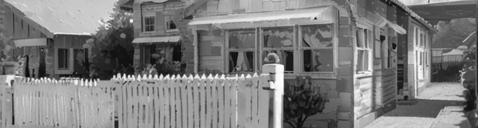 Newcastle Short Stay Accommodation - Cooks Hill Cottage - Localista