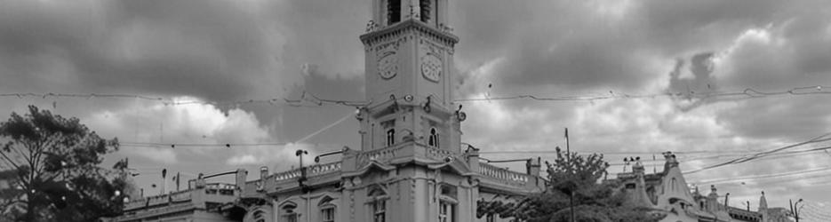 North Melbourne Town Hall Clock - Localista