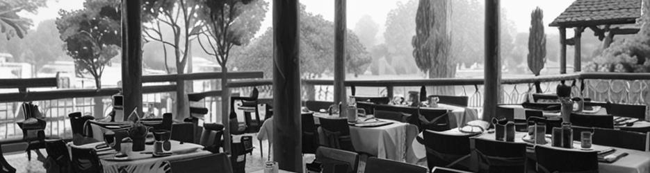 Secrets on The Lake - Dining on the Deck cafe - Localista