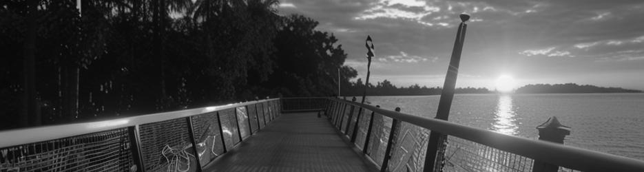 Red Bluff Boardwalk - Localista