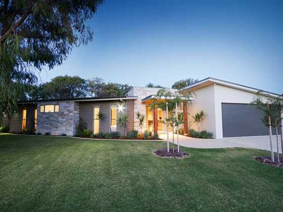 Quindalup Holiday Home