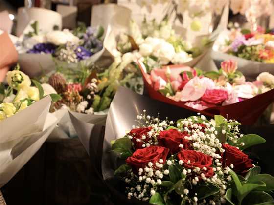 Vhouse Florist