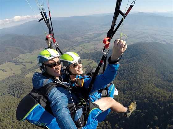 Airology Paragliding