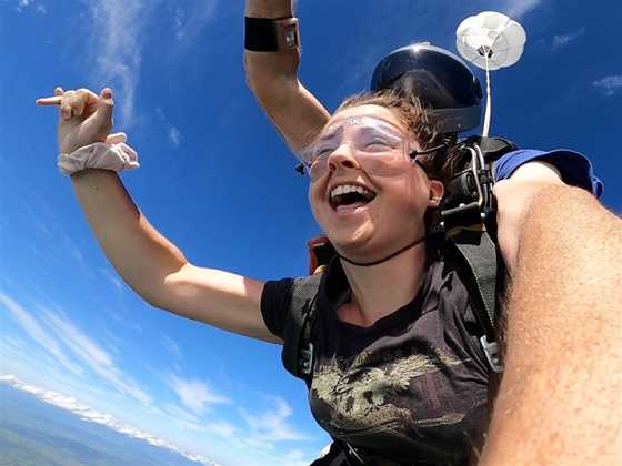 Airlie Beach Skydivers