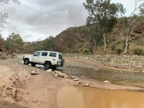 4WD Rawnsley Park Station Discovery Tours