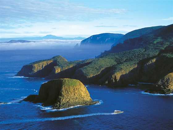 Bruny Island Cruises - Pennicott Wilderness Journeys