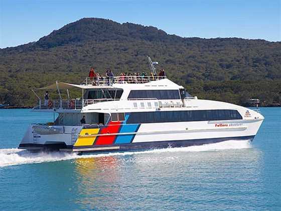 Fullers 360 Discovery Cruises