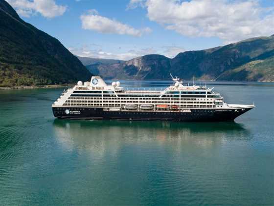 Azamara Cruises: Azamara Pursuit | New Zealand intensive 