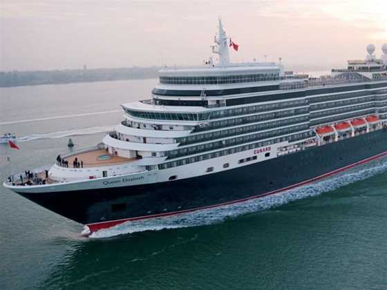 Cunard Cruises: Queen Elizabeth | Sydney to Tasmania return cruises