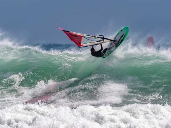 Water Nomads | Taranaki Wave Classic Surfari Trip