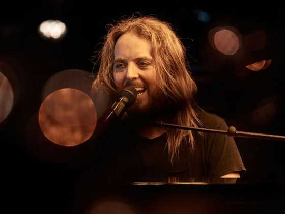 An Unfunny Evening with Tim Minchin and his Piano