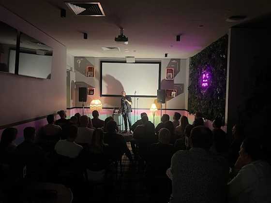 Comedy Hyde Out - Hyde Park Hotel