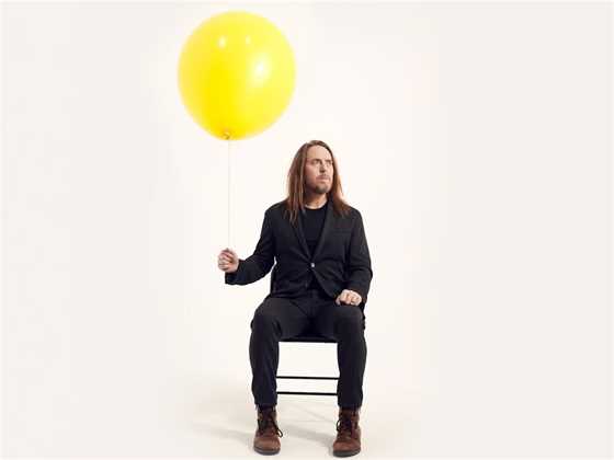 A Conversation with Tim Minchin