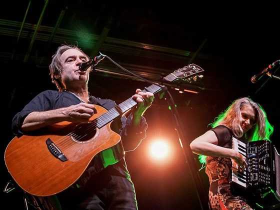 Crash Test Dummies "God Shuffled his Feet" World Tour - Melbourne