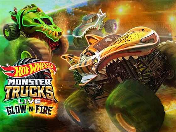 Hot Wheels Monster Trucks Live: Glow-N-Fire